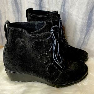 Sorel size 9 women’s boots